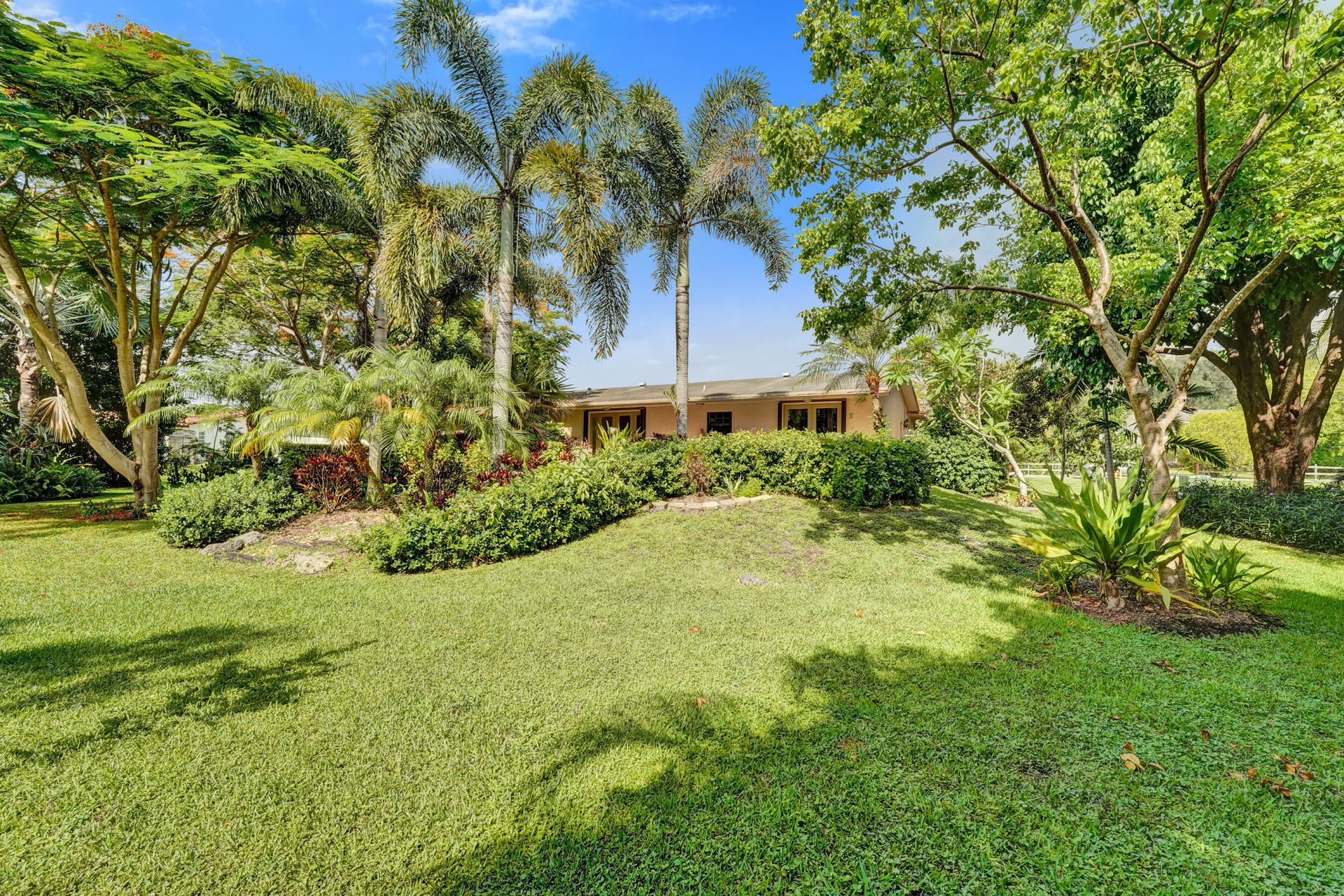 3951 SW 137th Avenue, Miramar, FL 33027 Photo