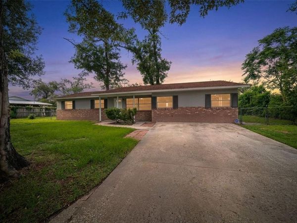 2100 NE 52ND STREET, OCALA, FL 34479