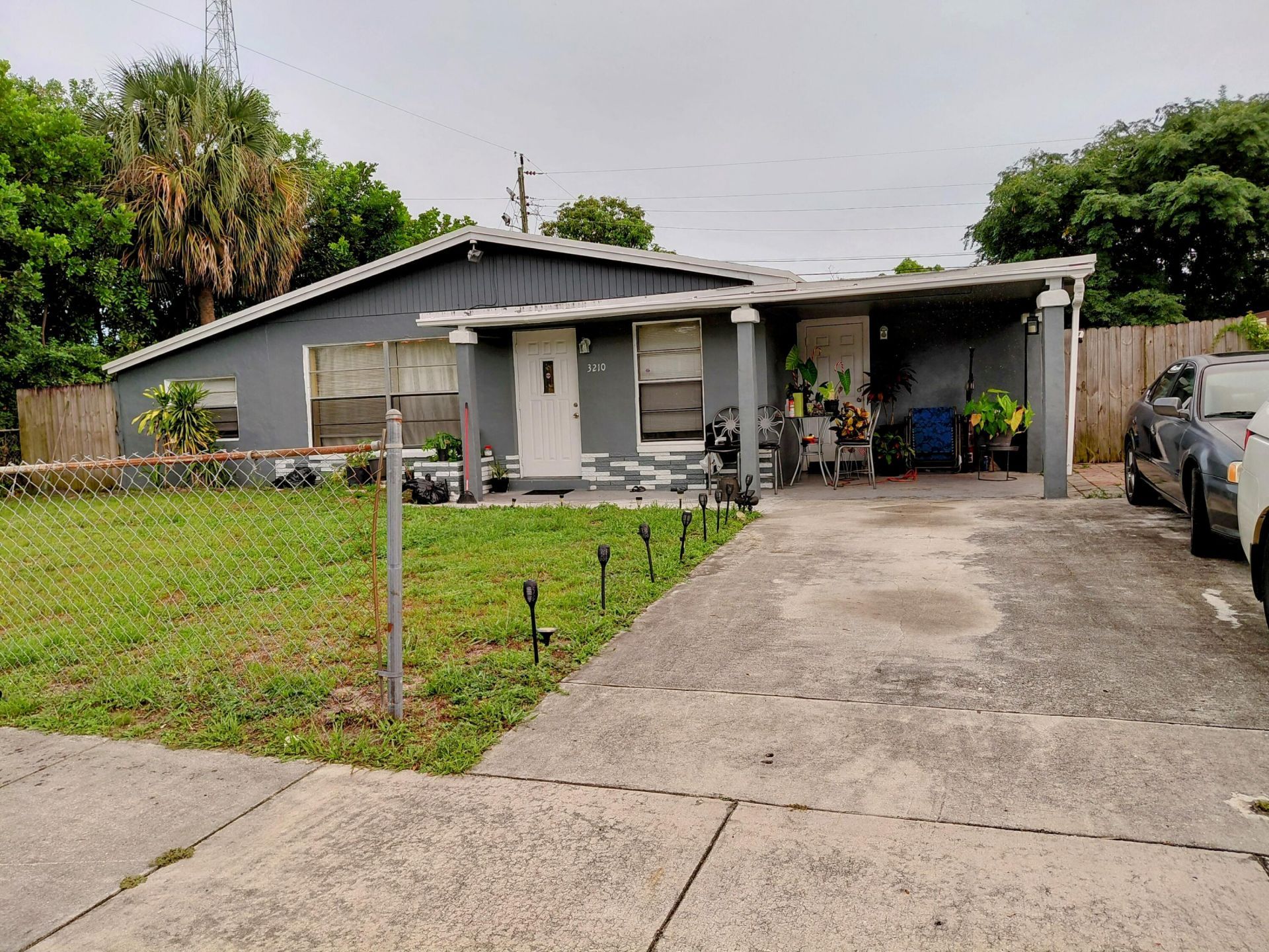 3210 NW 18th Place, Lauderhill, FL 33311 Photo