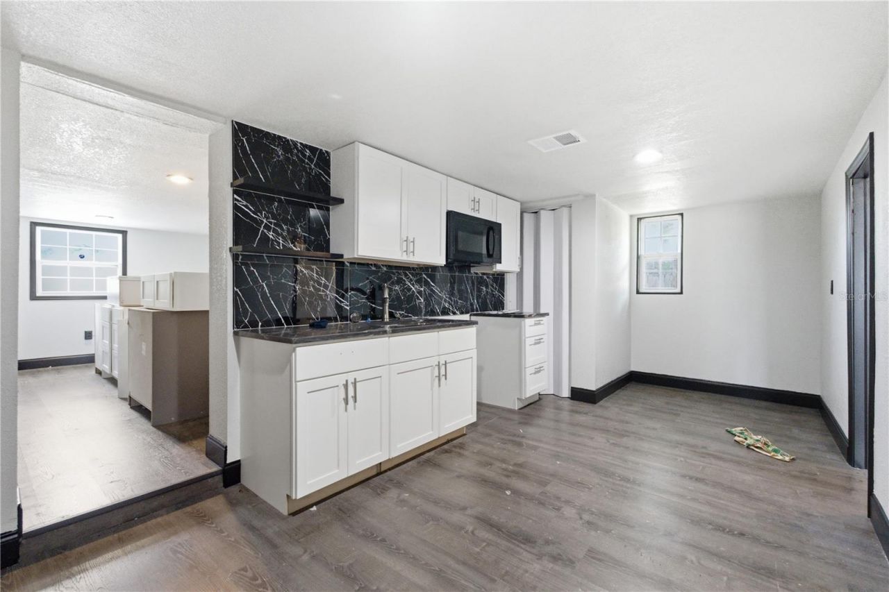 1340 13th Avenue S, Saint Petersburg, FL 33713 Photo