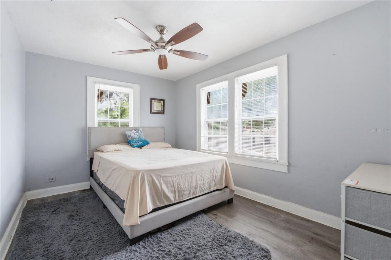 1340 13th Avenue S, Saint Petersburg, FL 33713 Photo