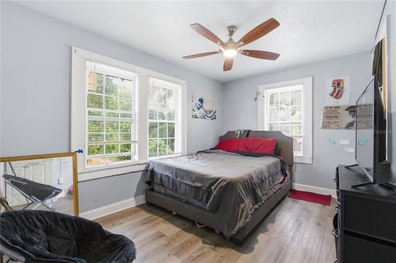 1340 13th Avenue S, Saint Petersburg, FL 33713 Photo