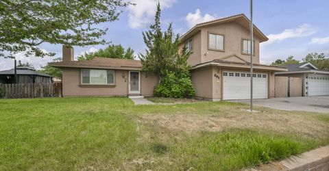 801 Rolando Way, Carson City, NV 89701 Photo