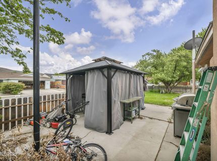 801 Rolando Way, Carson City, NV 89701 Photo
