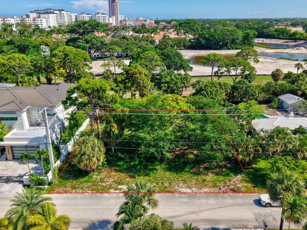 442 E Royal Palm Road, Boca Raton, FL 33432