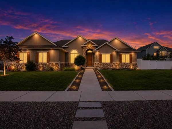 2171 REMINGTON AVE, Saratoga Springs, UT 84045