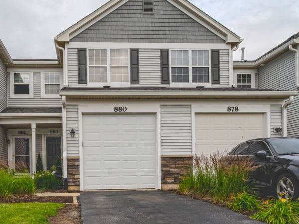 880 Genesee Drive , Naperville, IL 60563