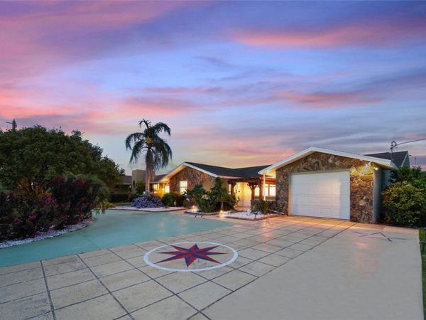 8542 BETTY STREET, PORT RICHEY, FL 34668