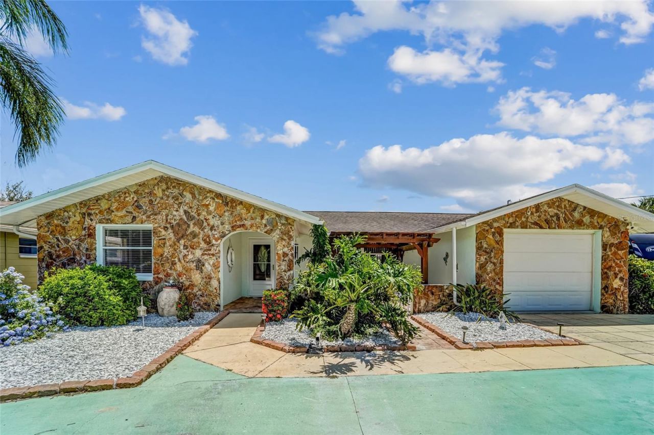 8542 Betty Street, Port Richey, FL 34668 Photo