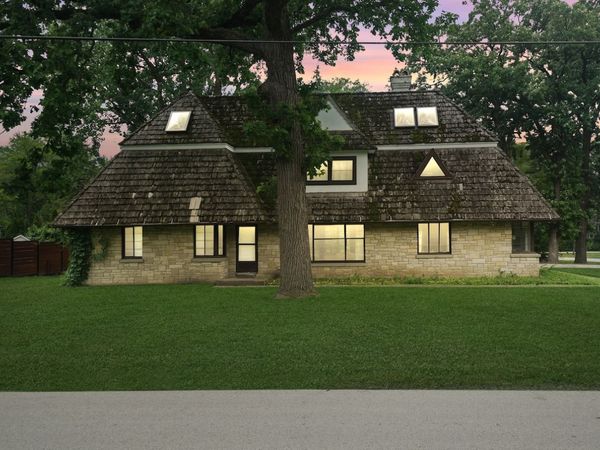198 Oakwood Drive , Wood Dale, IL 60191