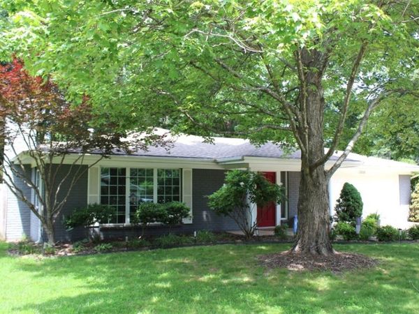 3333 N Katherine Avenue , Fayetteville, AR 72703