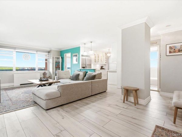 70-25 Yellowstone Boulevard , Unit 9J, Forest Hills, NY 11375