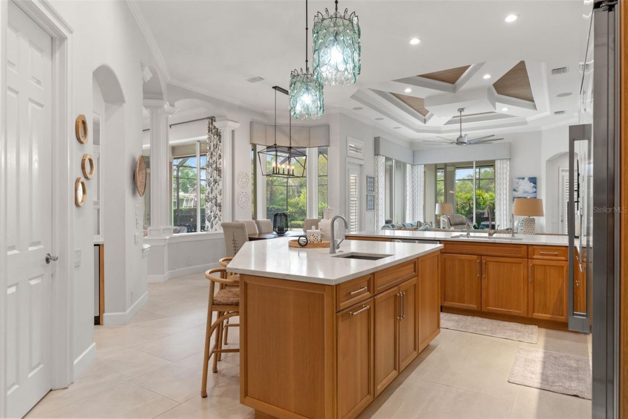 8921 Eagle Watch Drive, Riverview, FL 33578 Photo