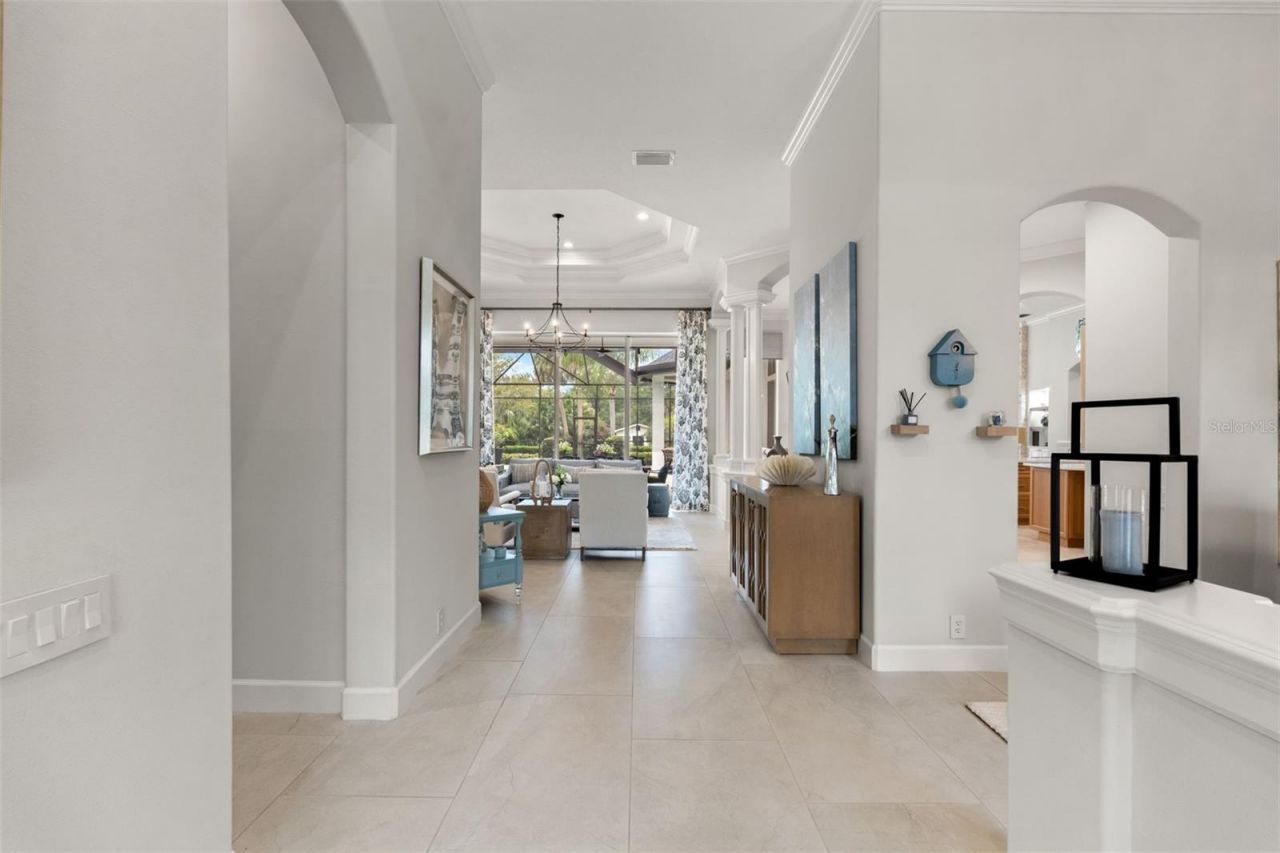 8921 Eagle Watch Drive, Riverview, FL 33578 Photo