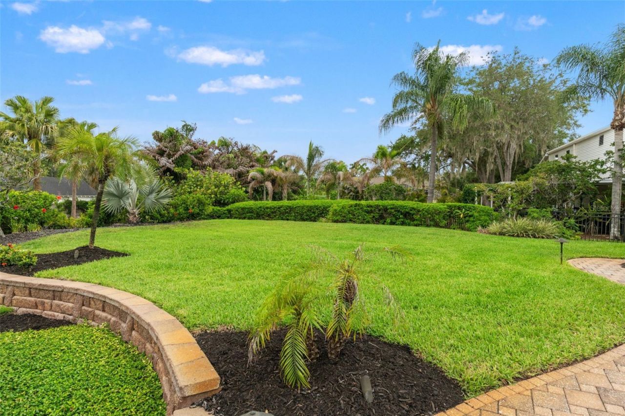 8921 Eagle Watch Drive, Riverview, FL 33578 Photo