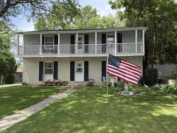 1506 E Main STREET, Watertown, WI 53094