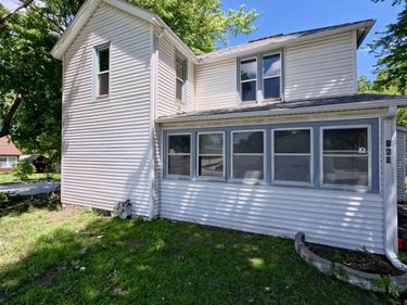 560 Hawkeye Street, Osceola, NE 68651