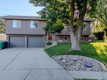 13014 Chandler Street, Omaha, NE 68138