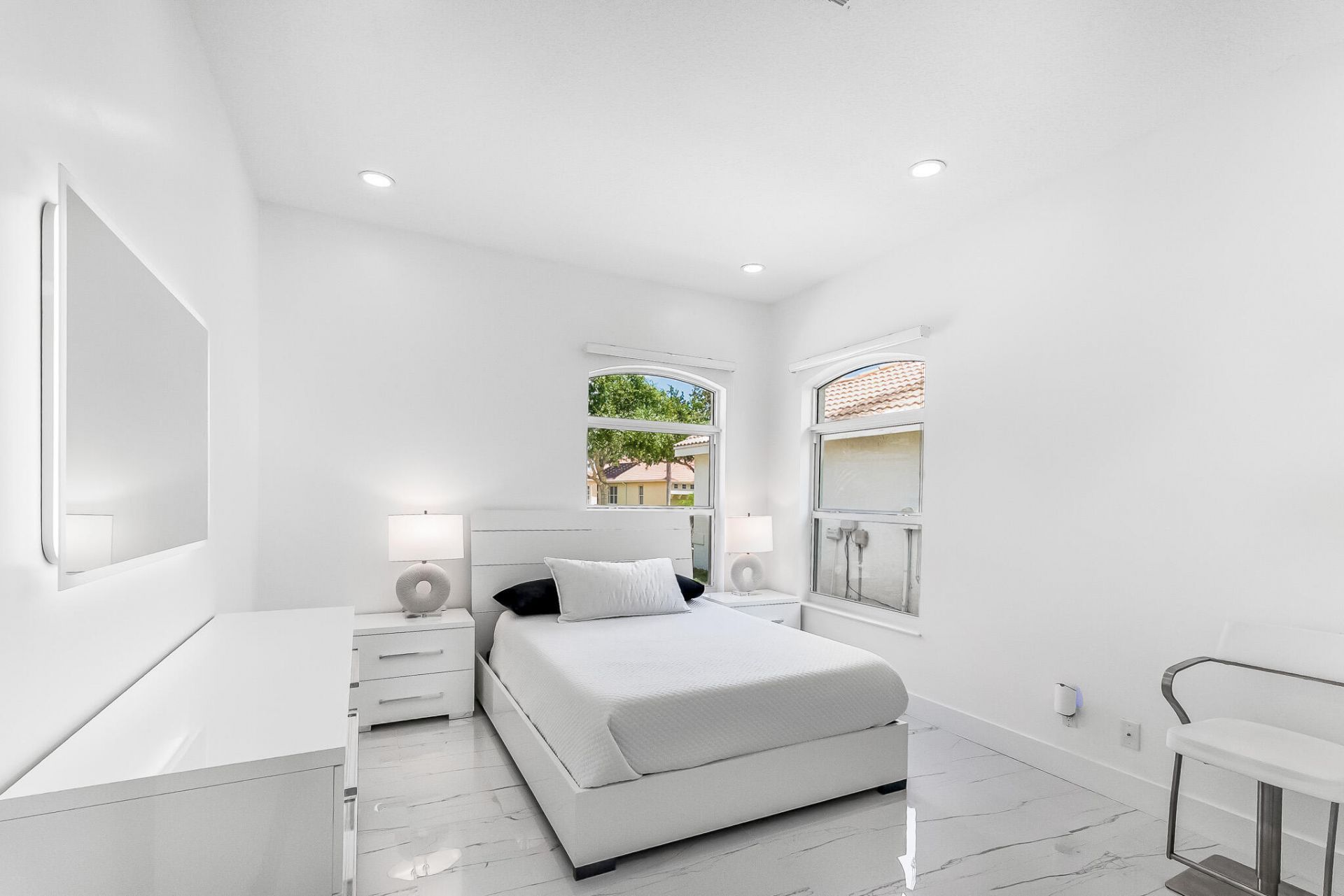 623 SW Lake Charles Circle, Port Saint Lucie, FL 34986 Photo