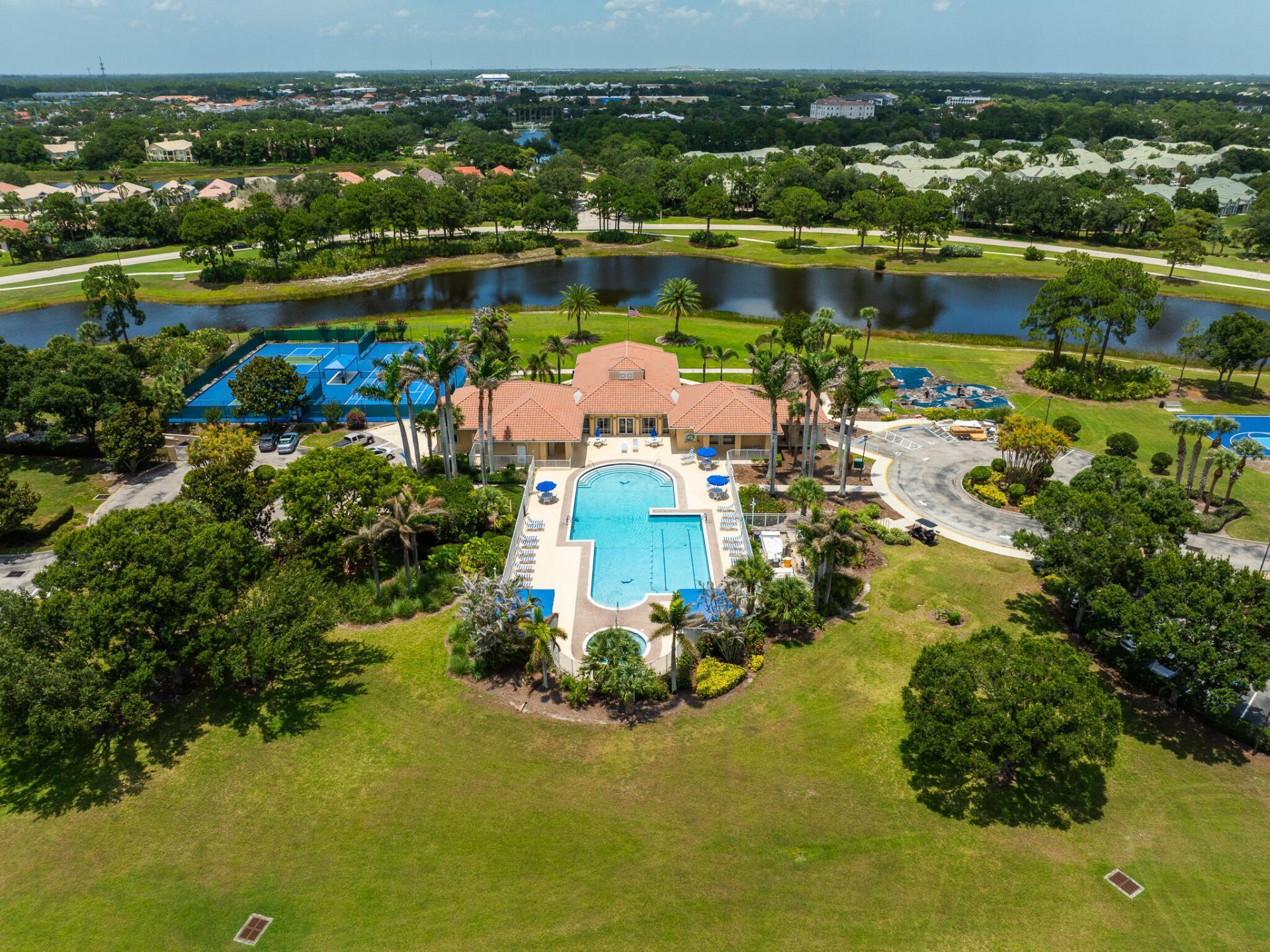 623 SW Lake Charles Circle, Port Saint Lucie, FL 34986 Photo