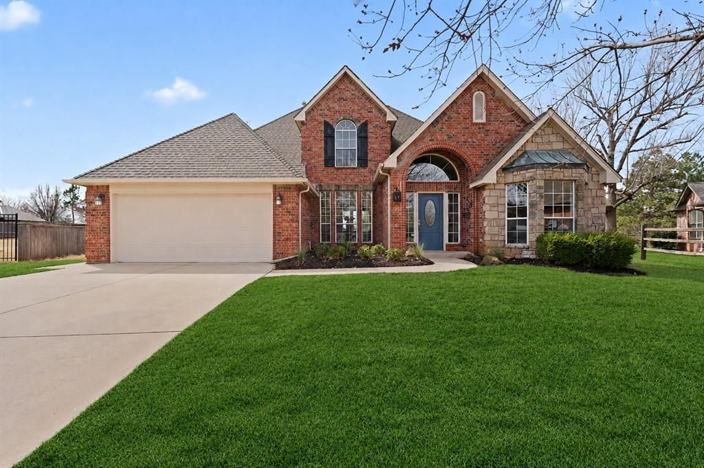 744 Longmeadow Lane, Edmond, OK 73003 Main Photo