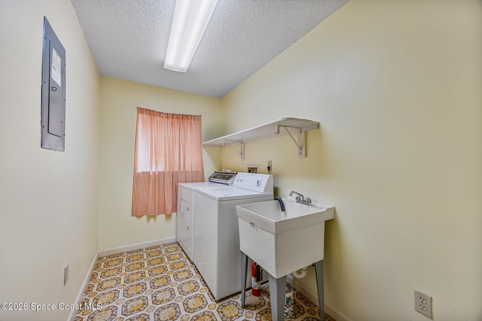210 Florida Boulevard , Merritt Island, FL 32953 Photo