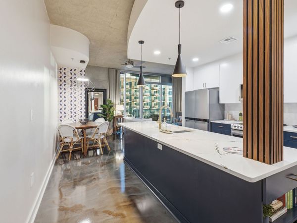 301 Demonbreun St , Unit 1718, Nashville, TN 37201
