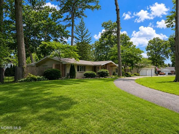 102 Oak Street, Swanton, OH 43558