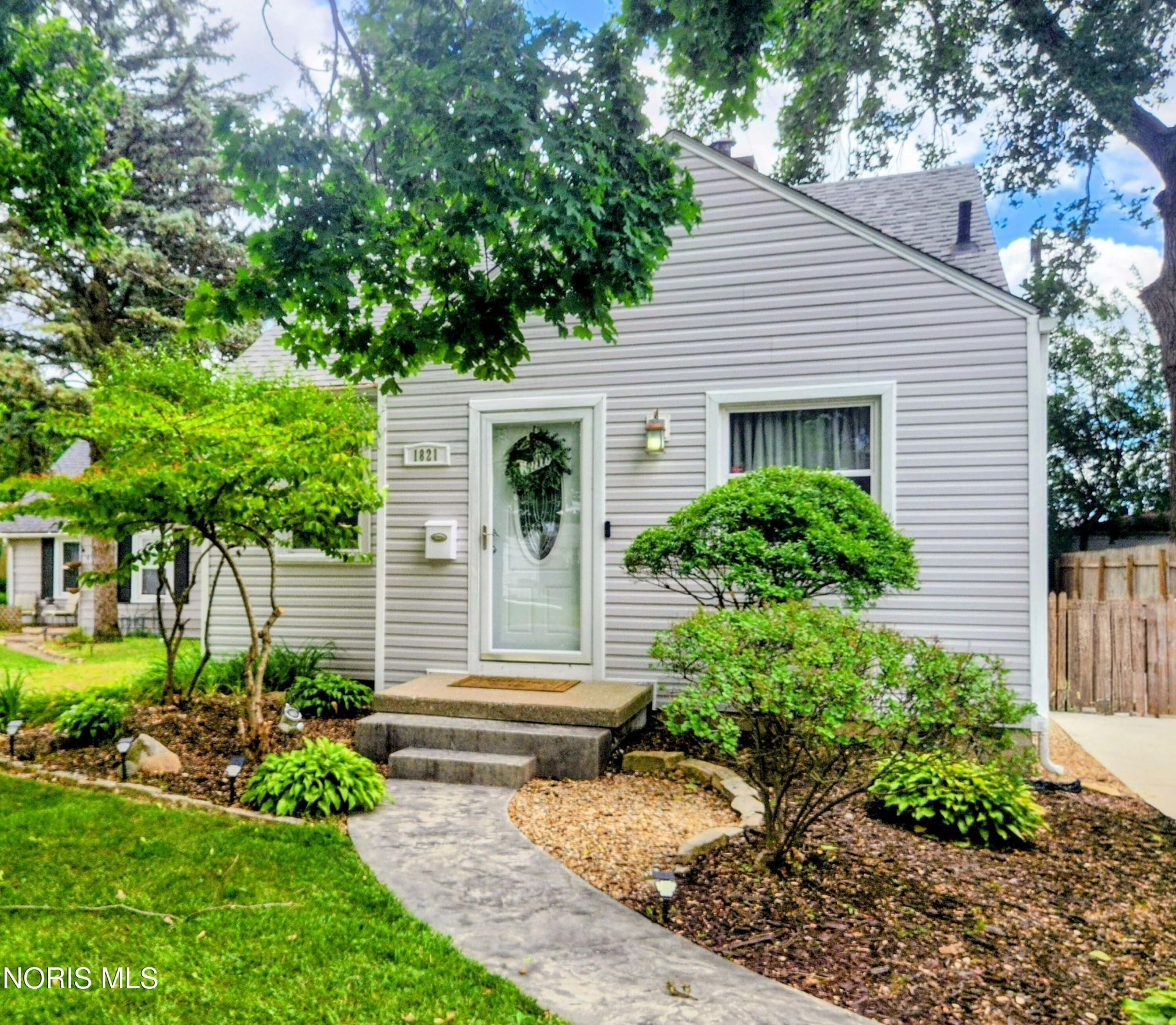 1821 Northover Road , Toledo, OH 43613 Main Photo