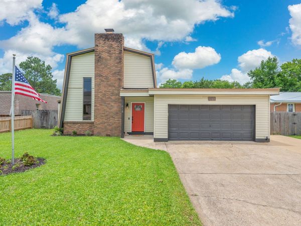 618 Russell Boulevard, Fort Walton Beach, FL 32547