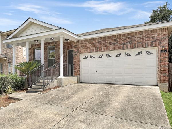 9015 Burnt Peak, Helotes, TX 78023