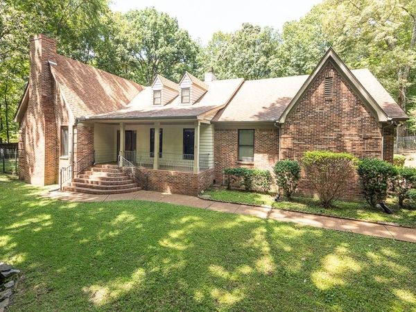 8492 WINDOLYN CIR N, Bartlett, TN 38133