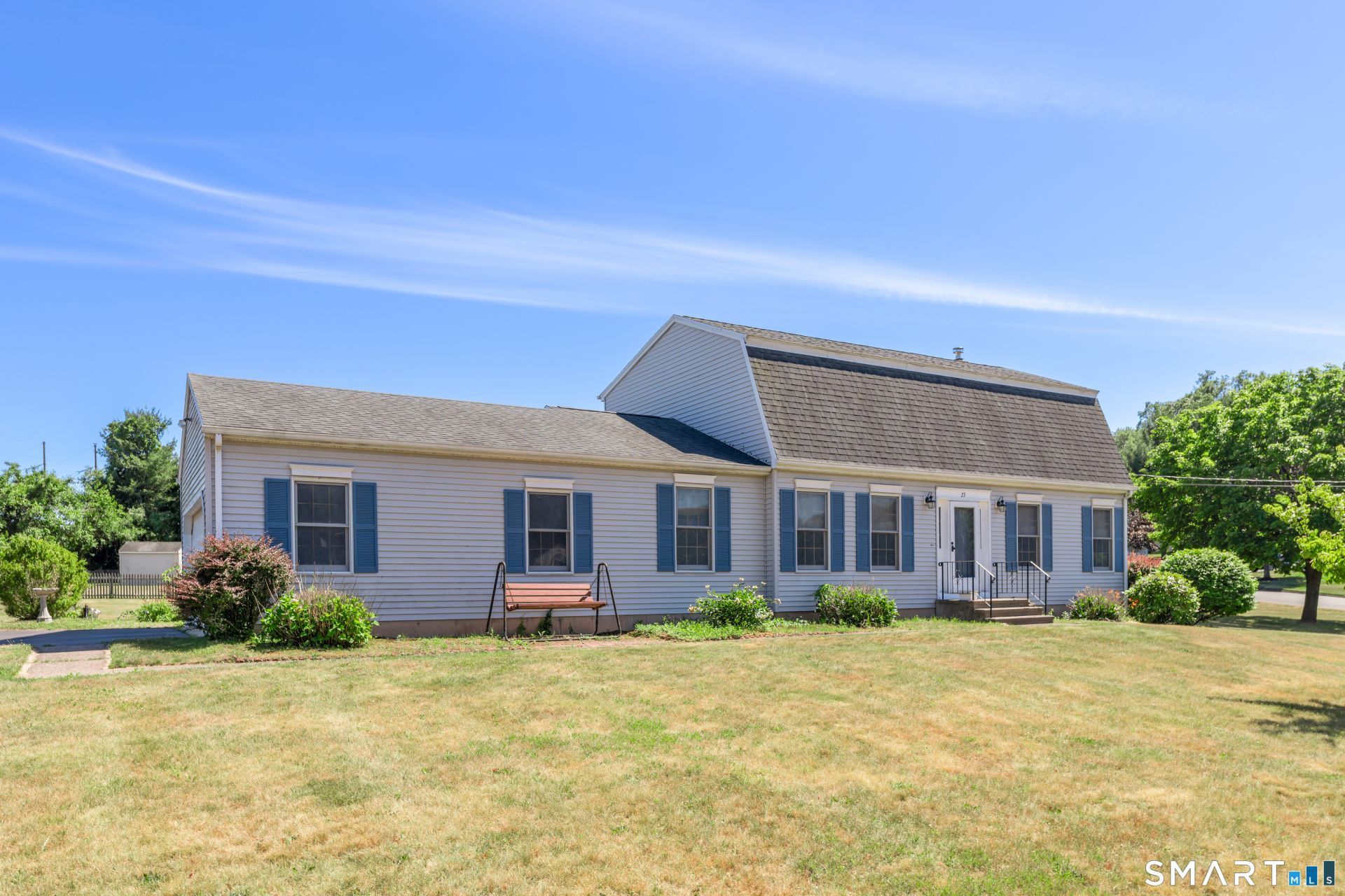 23 Sara, North Haven, CT 06473 Main Photo