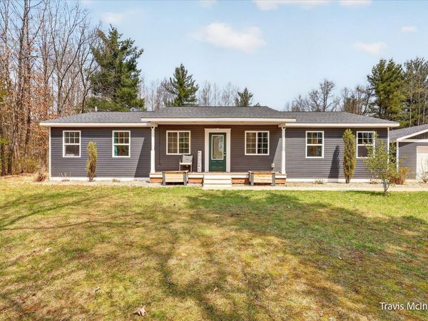20392 Gates Road, Howard City, MI 49329