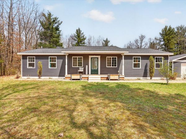 20392 Gates Road, Howard City, MI 49329