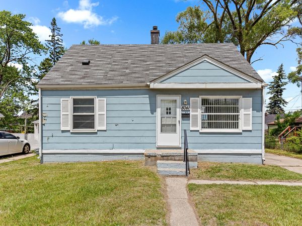 8041 Packard Avenue, Warren, MI 48089