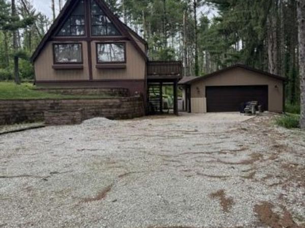 67224 Klinger Lake Road, Sturgis, MI 49091