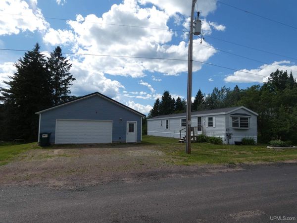 110 N Willow Street, McMillan Twp, MI 49925