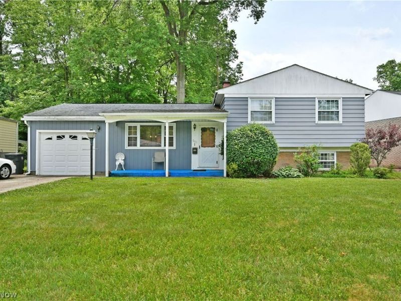 2475 Beal Street NW, Warren, OH 44485 Photo 1