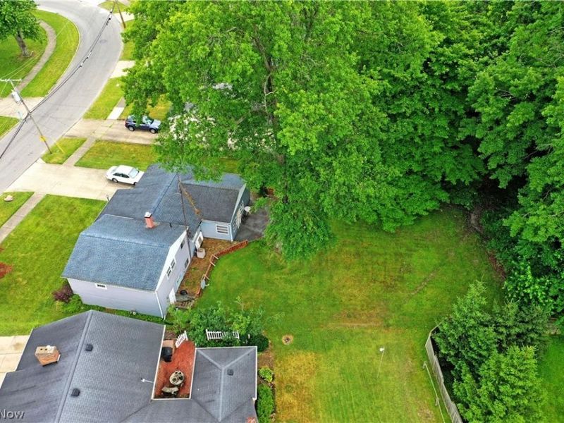 2475 Beal Street NW, Warren, OH 44485 Photo 12