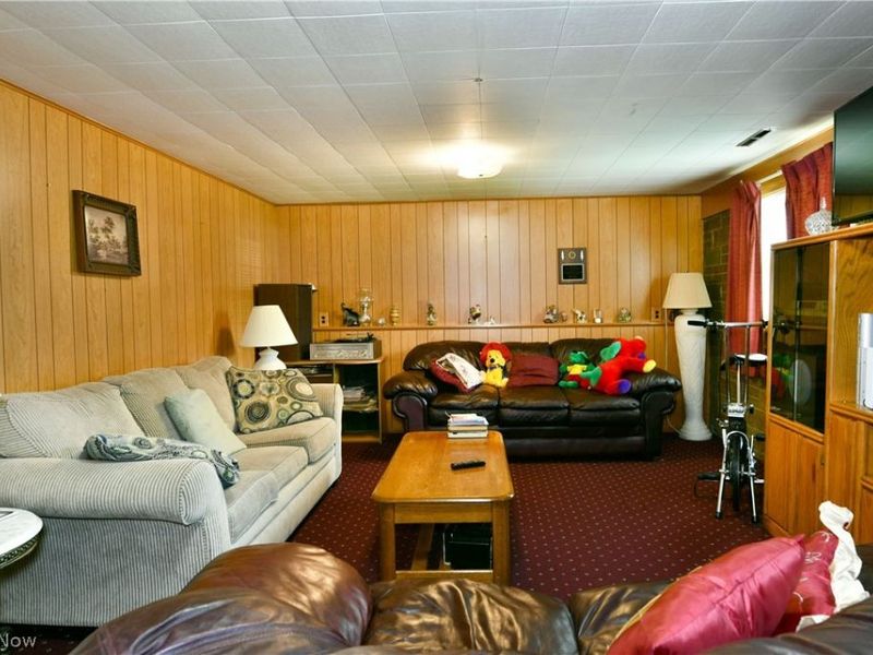 2475 Beal Street NW, Warren, OH 44485 Photo 42