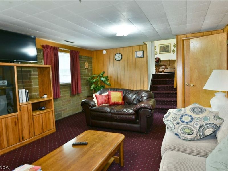 2475 Beal Street NW, Warren, OH 44485 Photo 46