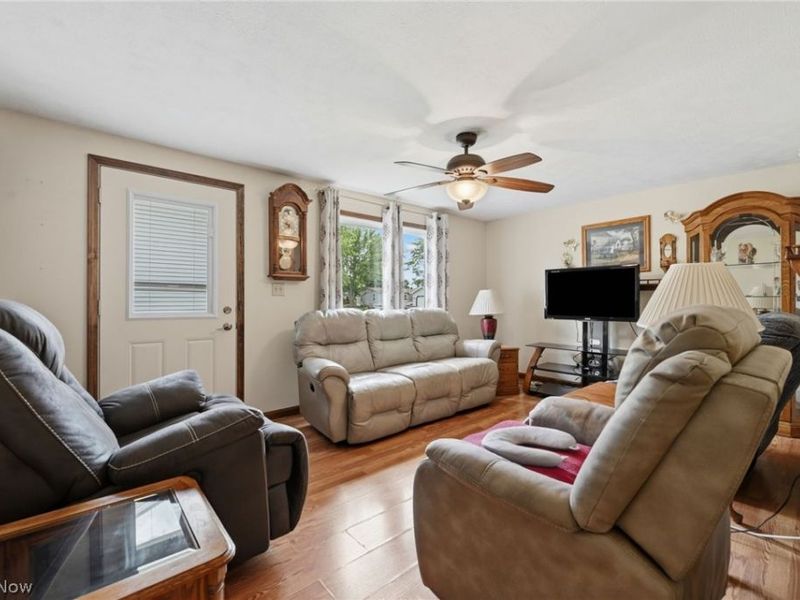 443 Morgan Court, Lagrange, OH 44050 Photo 3