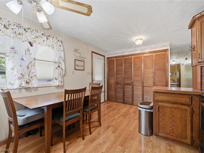 443 Morgan Court , Lagrange, OH 44050 Photo 5