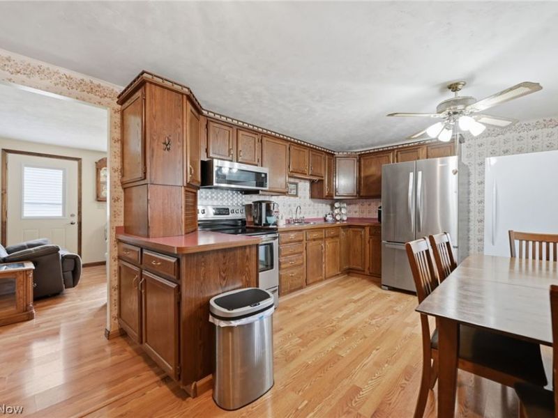 443 Morgan Court, Lagrange, OH 44050 Photo 6