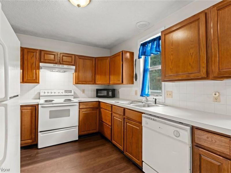 620 19th NW Street, Canton, OH 44709 Photo 18
