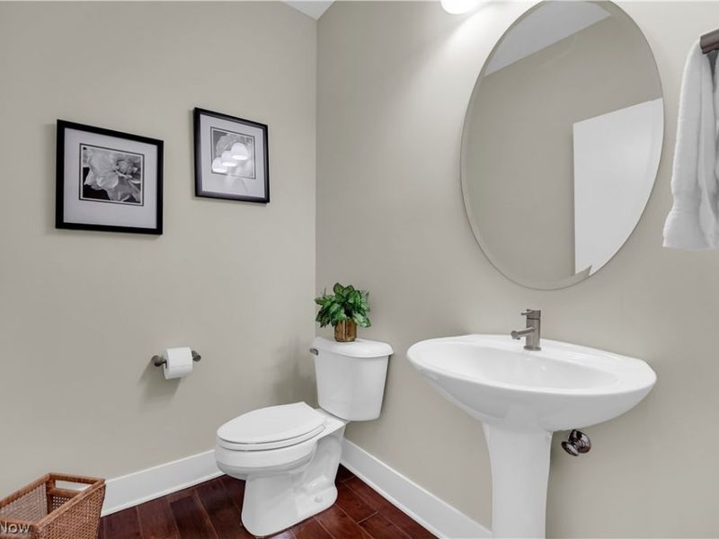 1208 W 73rd Place, Cleveland, OH 44102 Photo 12