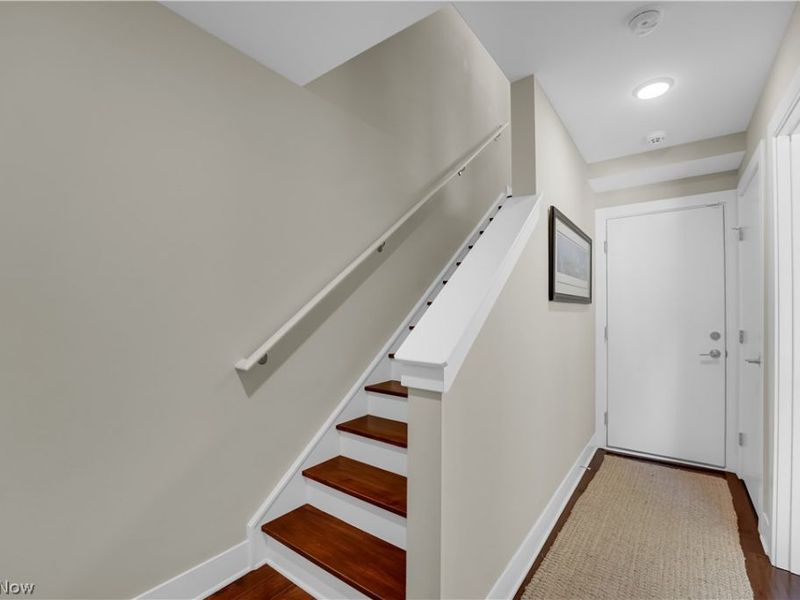 1208 W 73rd Place, Cleveland, OH 44102 Photo 7