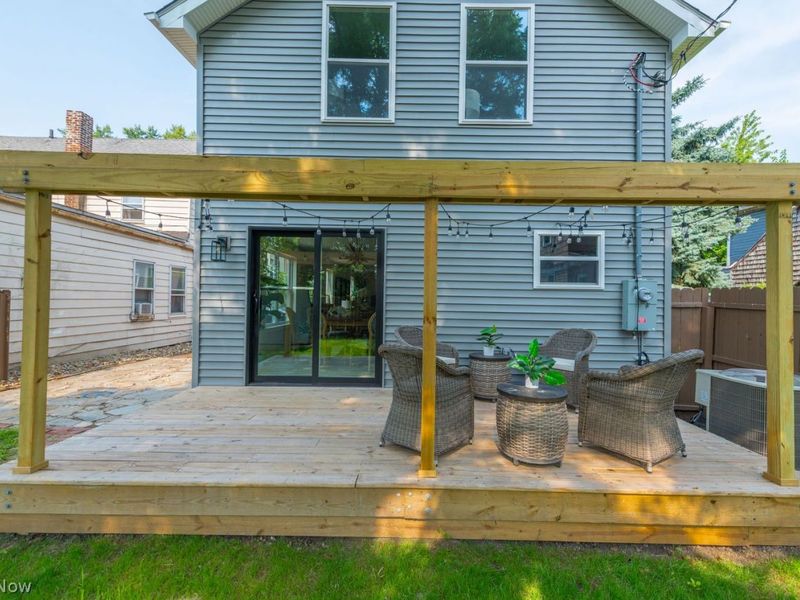 2148 W 21st Place, Cleveland, OH 44113 Photo 10