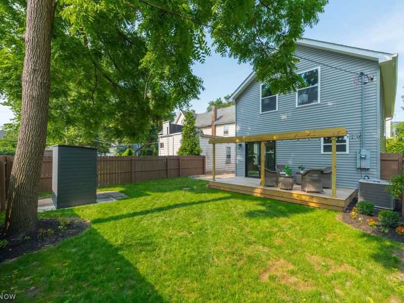 2148 W 21st Place, Cleveland, OH 44113 Photo 8